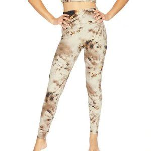 Beach Riot Ayla leggings size M